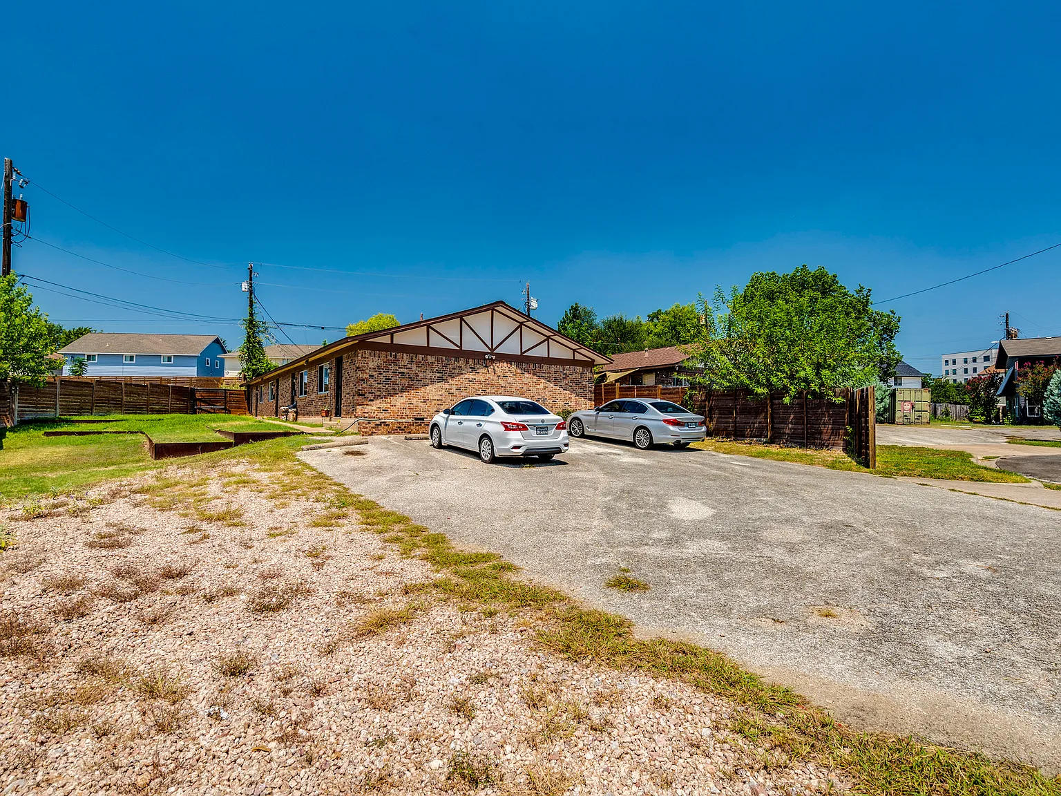 1 bed, 650 sqft, $1,050 — Photo 4