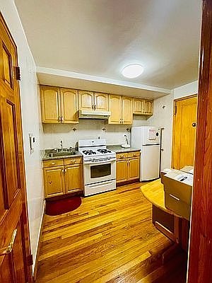 1st image of 65-40 108th St APT 5E