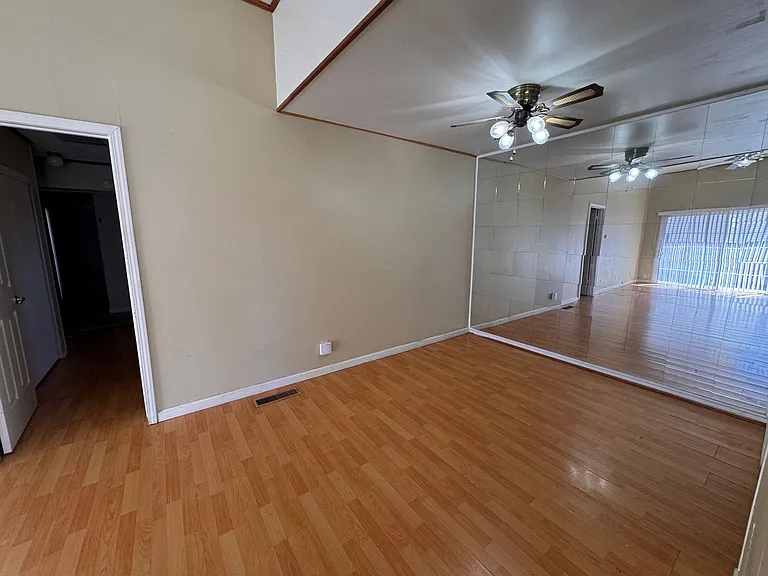 3502 Willow Hills Cir — Photo 3