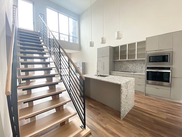 Lofted 1,2 and 3 bedroom penthouse lofts with European style kitchens and premium upgrades through out.