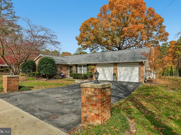 836 Derby Farms Dr, Severn, MD 21144