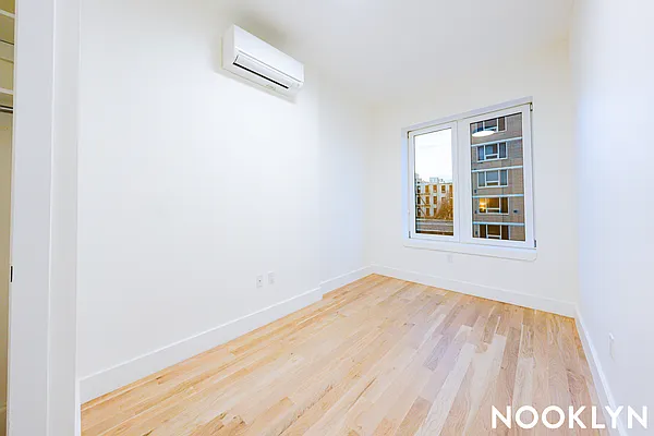 Rented by Nooklyn NYC LLC | media 7