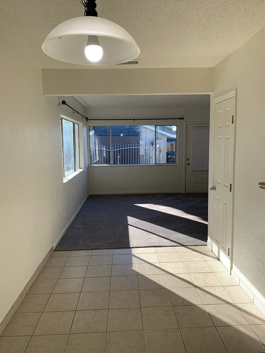 Building Photo - 20514 Catalina St #2