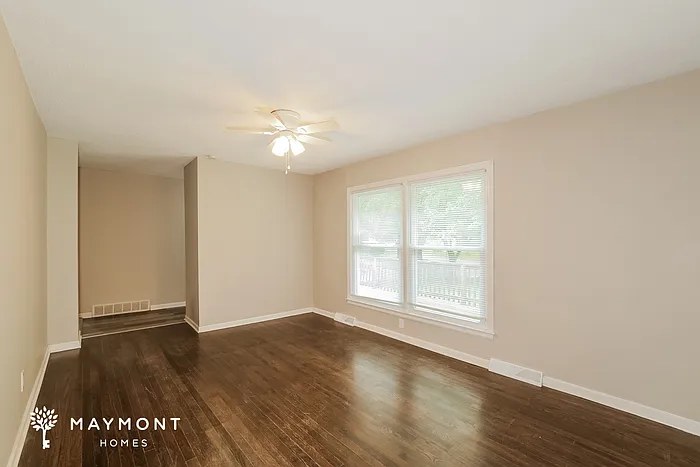13144 Ashland Ave — Photo 4