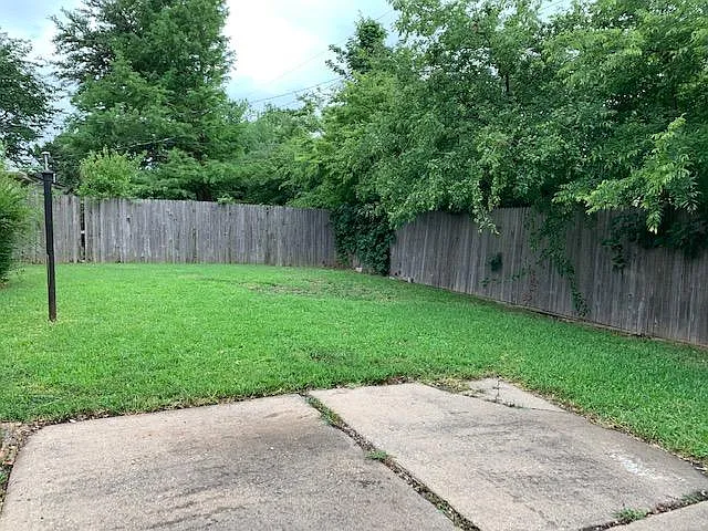 1807 Nantucket Dr — Photo 20
