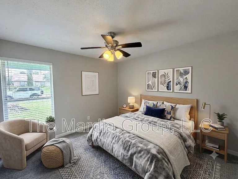 519 Price Dr — Photo 8