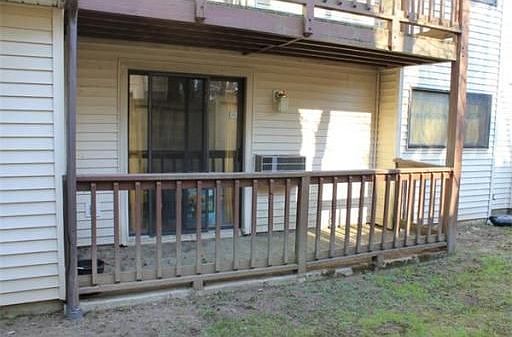2nd image of 11 Hulbert Rd APT A4