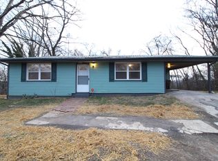 4233 Skyline Dr, Knoxville, TN 37914