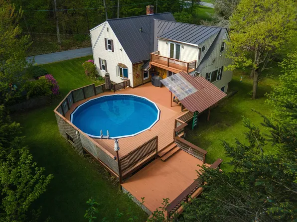 17 Spencer Avenue, Claremont, NH 03743