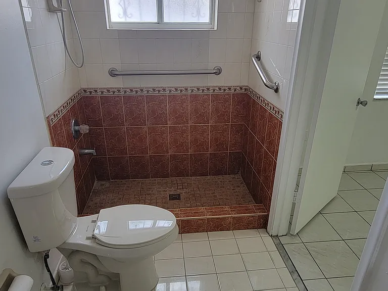 2275 W 69th St #A — Photo 23