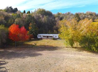 24 Hubbert Road, Omak, WA 98841