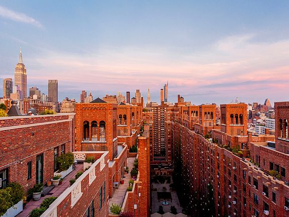 5th image of 465 W 23rd St APT 7E