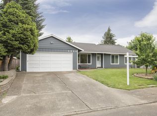 6890 SW 203rd Ct, Aloha, OR 97078