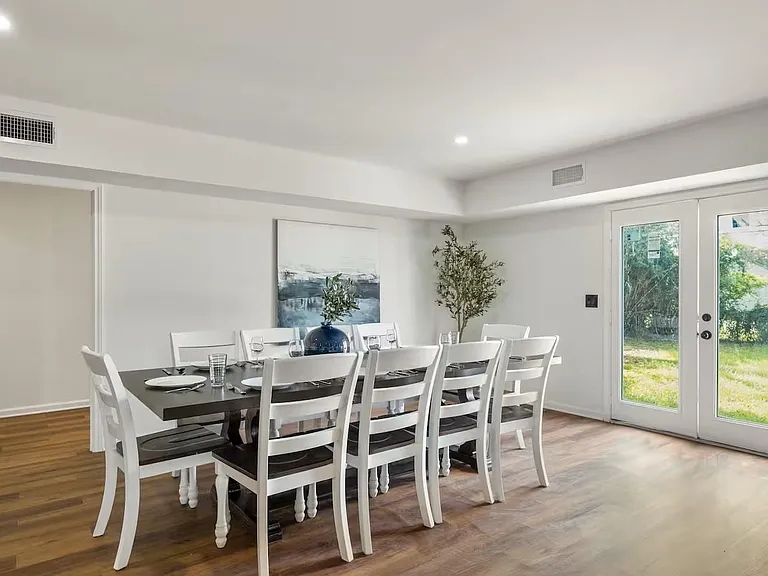 3516 Southmore Blvd — Photo 5