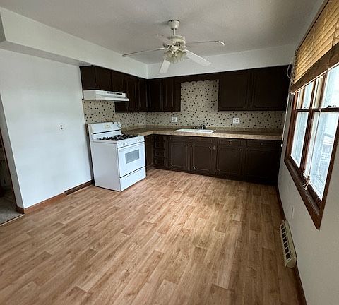 5th image of 4829 Cleveland Ave #4829
