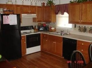 20 Abbey Ln #L-0041, Newmanstown, PA 17073