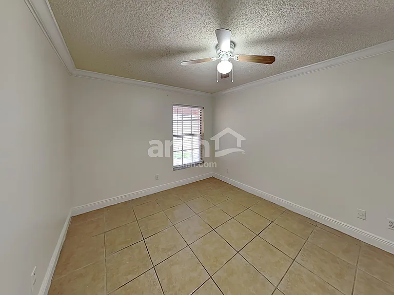 989 Little Creek Rd — Photo 17