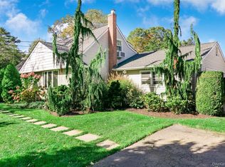 2809 Montauk Hwy, Brookhaven, NY 11719