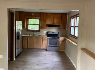 612 Sherman St, Leavenworth, KS 66048