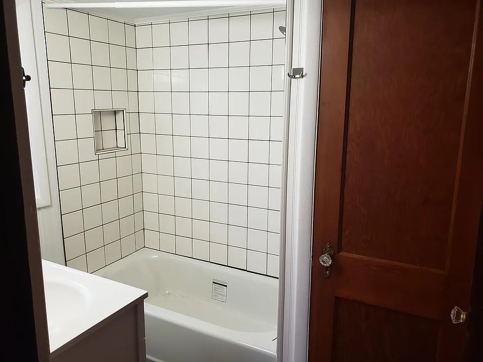1st floor full bath