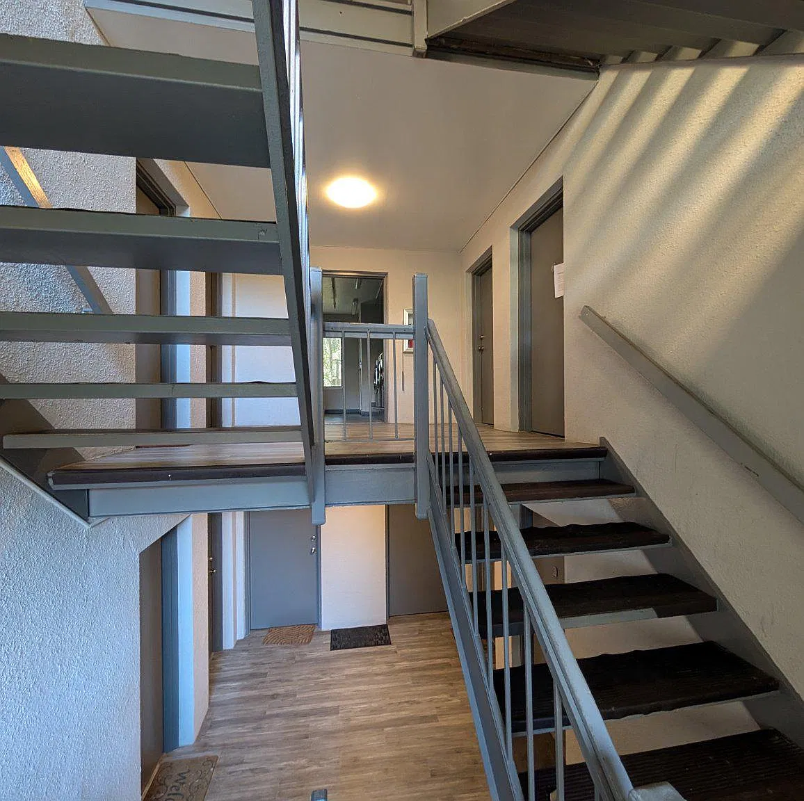 2 bed, 1.5 bath, 953 sqft, $1,990 — Photo 3