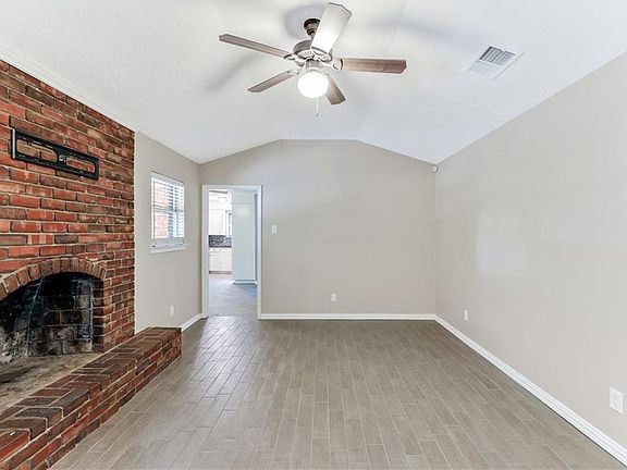 3rd image of 7008 Shauna Dr