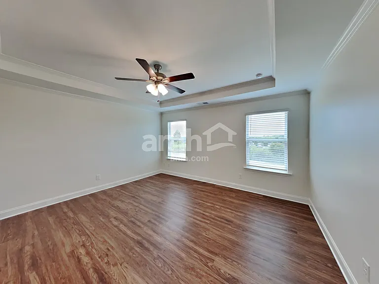 151 Hazel Park Dr — Photo 9