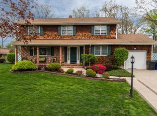 28 Brunswick Dr, Howell, NJ 07731