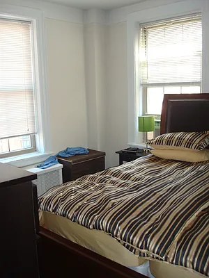 Rented by Metropolitan Equities | media 25