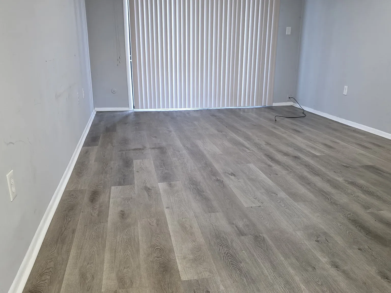 122 Chelsea Circle - 1 — Photo 3