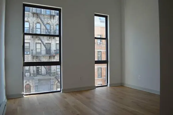 Rented by Dream Space Realty | media 17