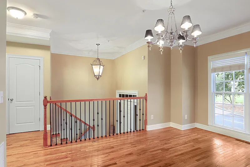 4 bed, 3.5 bath, 3058 sqft, $3,200 — Photo 4
