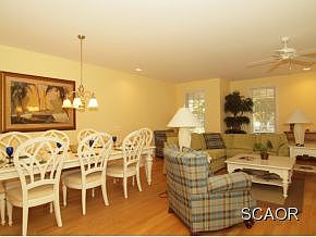 5th image of 33 Olive Ave