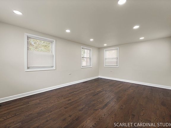 3rd image of 930 S Norbury Ave