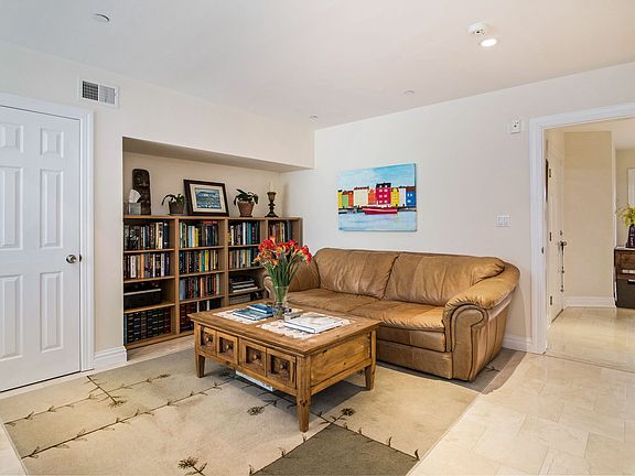 80 Old Boston Post Rd, New Rochelle ( 013 OF  22).JPG