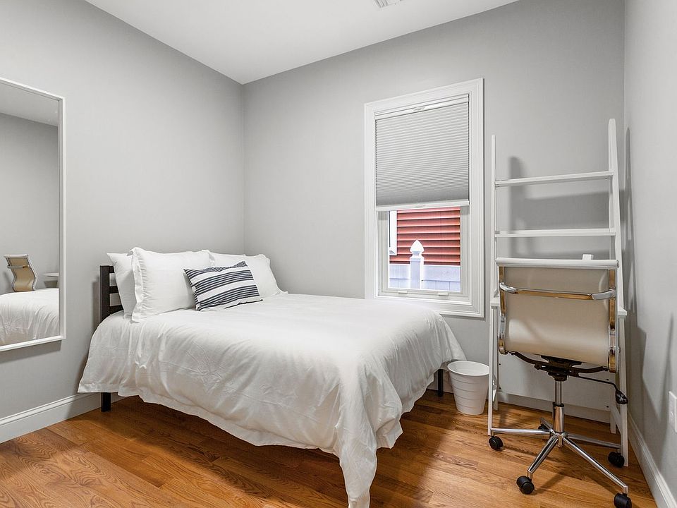 1st image of 1047 Saratoga St #1D