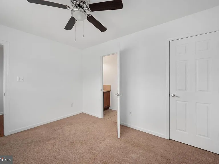 259 Olympic Dr — Photo 31