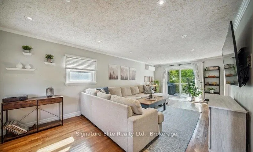 3 bed, $3,200 — Photo 3
