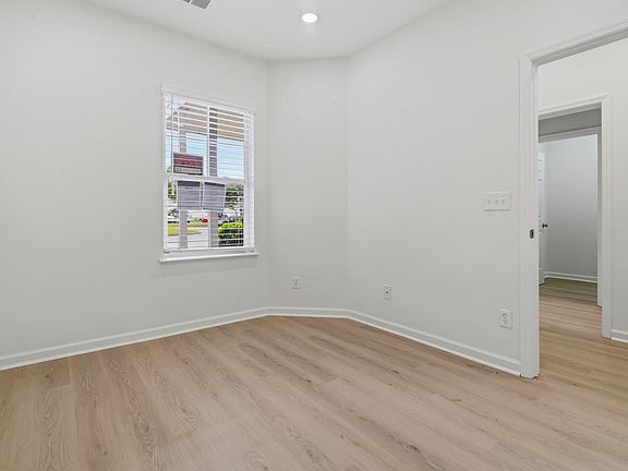 3rd image of 210 Portsmith Dr. #3