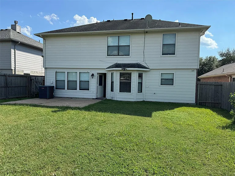 9347 Eaglewood Spring Dr — Photo 10