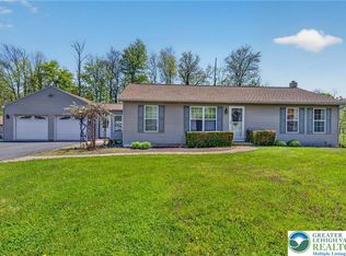 2496 Eberhart Rd, Quakertown, PA 18951