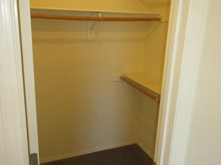 Guest Bedroom #1 Closet