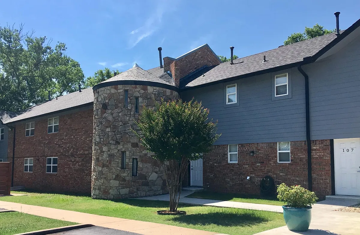 Building Photo - The Boulevard Apartment Homes