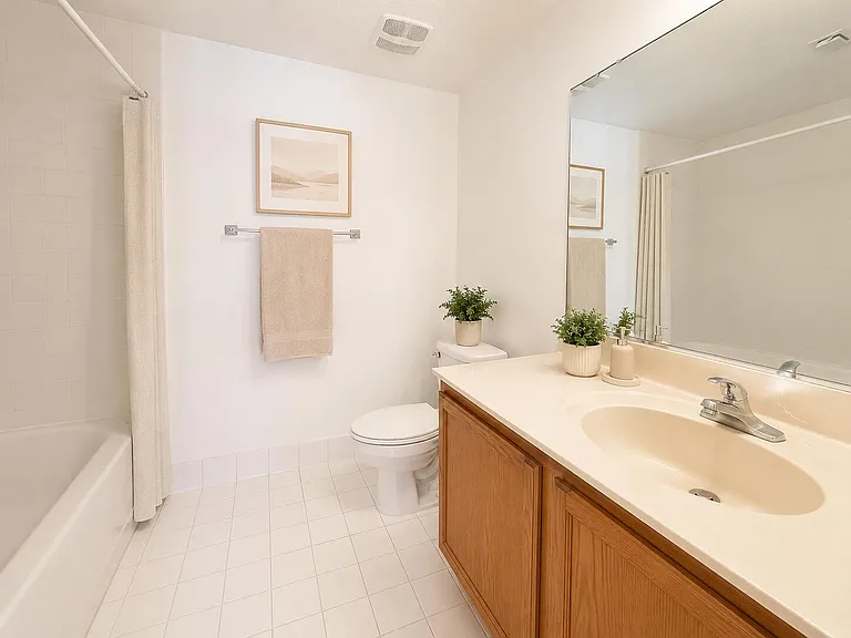 9905 Westwood Dr #16-3 — Photo 8