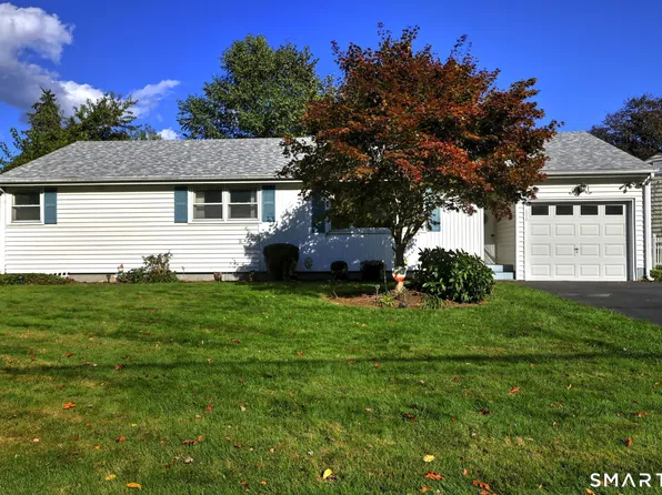 51 Meadow Park Drive, Milford, CT 06461