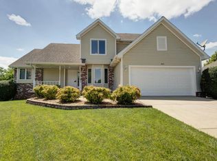 3935 S Meadowbrook Ave, Springfield, MO 65807