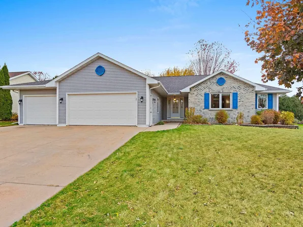 2771 Durham Rd, Green Bay, WI 54311