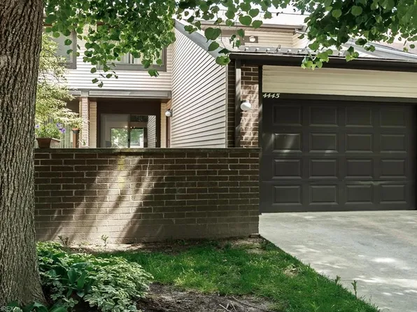 4445 Gilmer Ln #113, Richmond Heights, OH 44143
