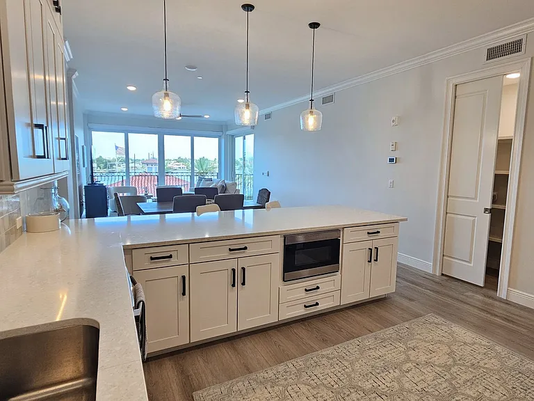 503 N Tamiami Trl #301 — Photo 32