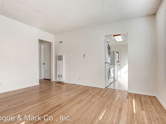 5th image of 551-557 3/4 W Washington Blvd #555
